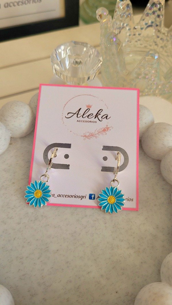 Producto - Argollas margaritas turquesa de acero blanco - 2