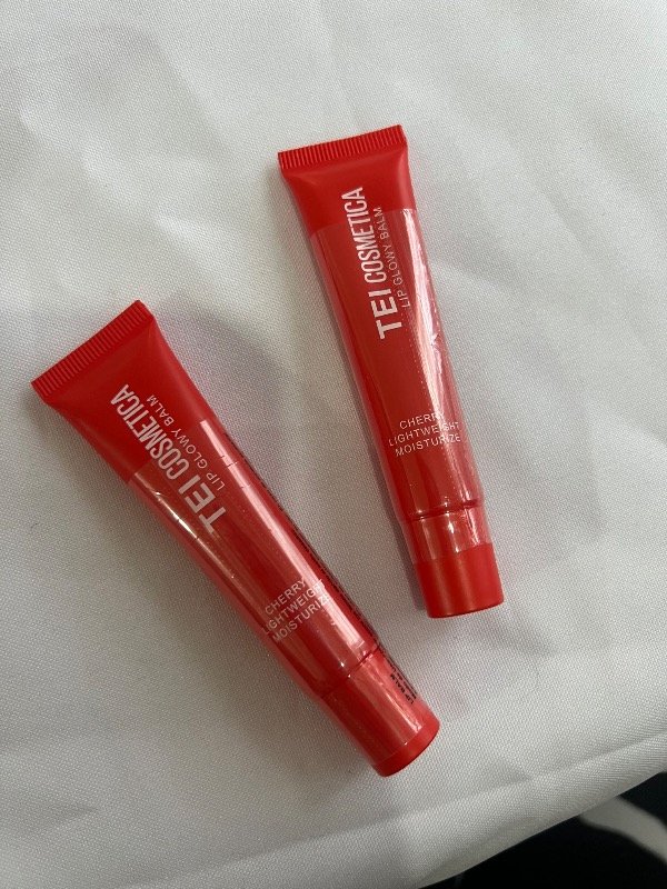 Producto - Lip Glowy Balm
