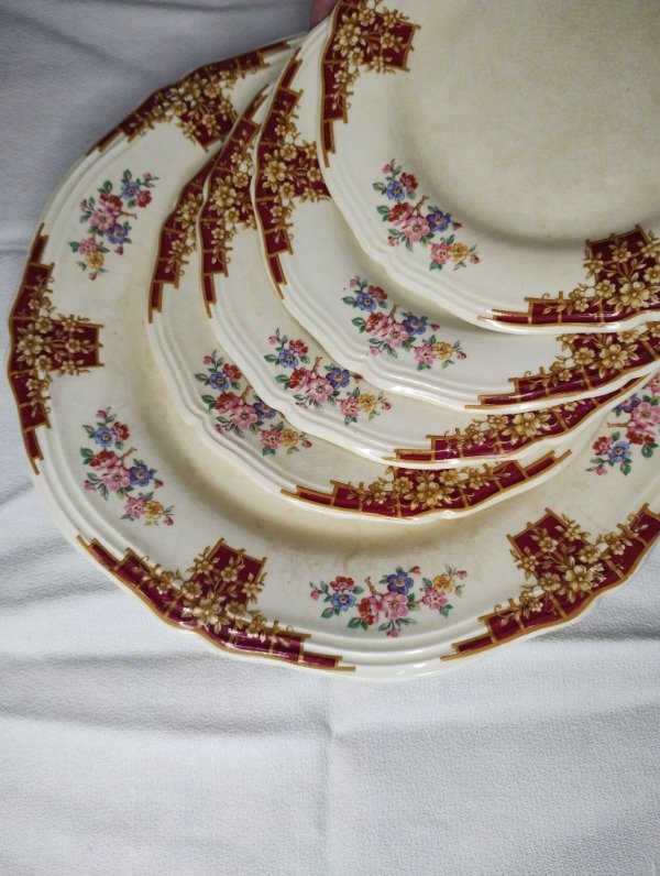 Producto - Plato de postre Loza Woods Ivory Warre England