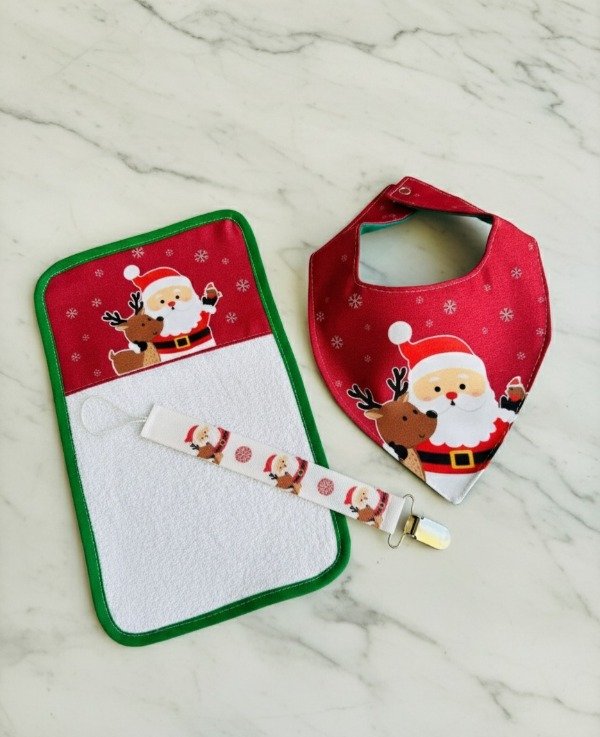 Producto - SETS BABITA + PORTA CHUPETE + BABERO SANTA