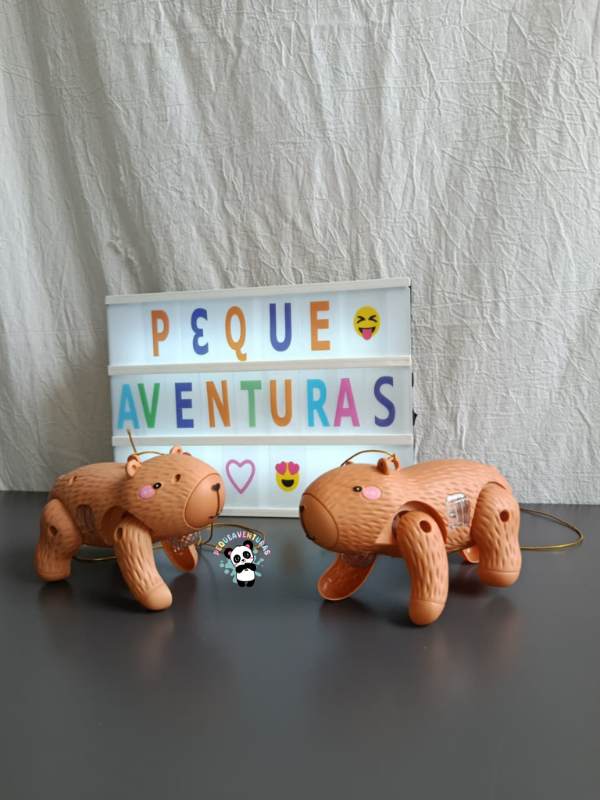 Producto - Capibara Caminante Con Luces y Sonido Juguete Infantil