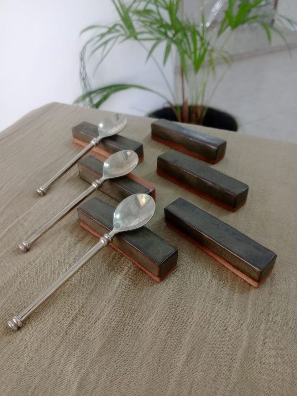 Producto - Posacubiertos x12 - Nuda Cuerpo de Barro