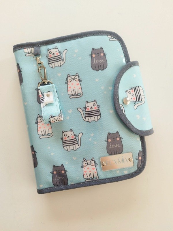 Producto - Estuche Delfina gatitos celestes