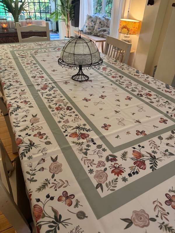 Producto - Mantel Rochi borde verde