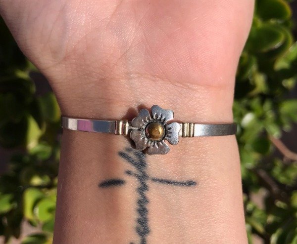 Producto - Pulsera Flor Plata y Oro