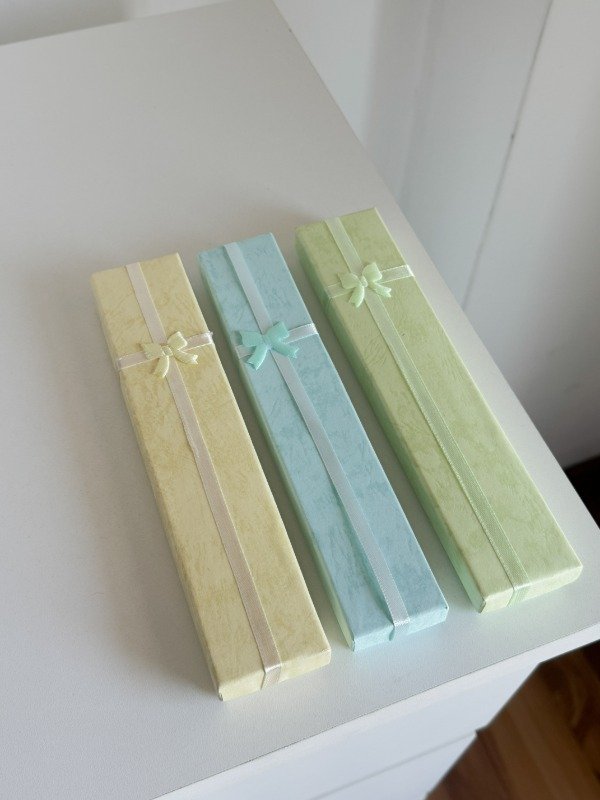 Producto - CAJA PARA REGALO 4x20 CM