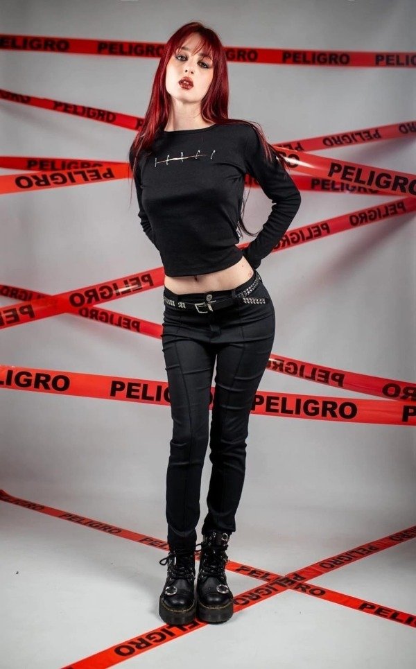 Producto - Pantalon Kinny Negro Satana - 1