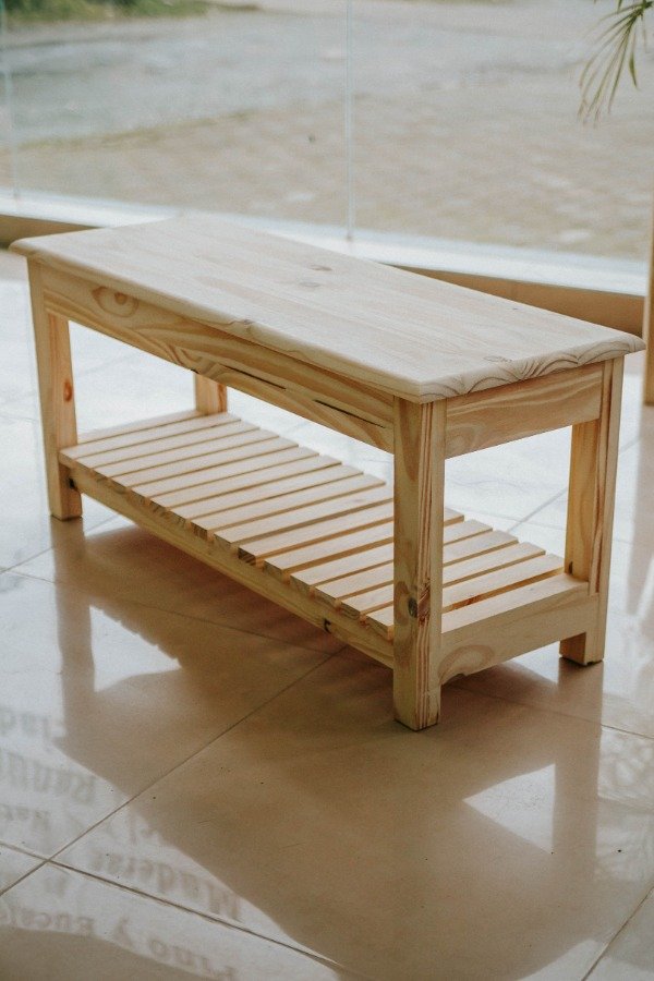 Producto - Mesa Ratona con Estante Deck
