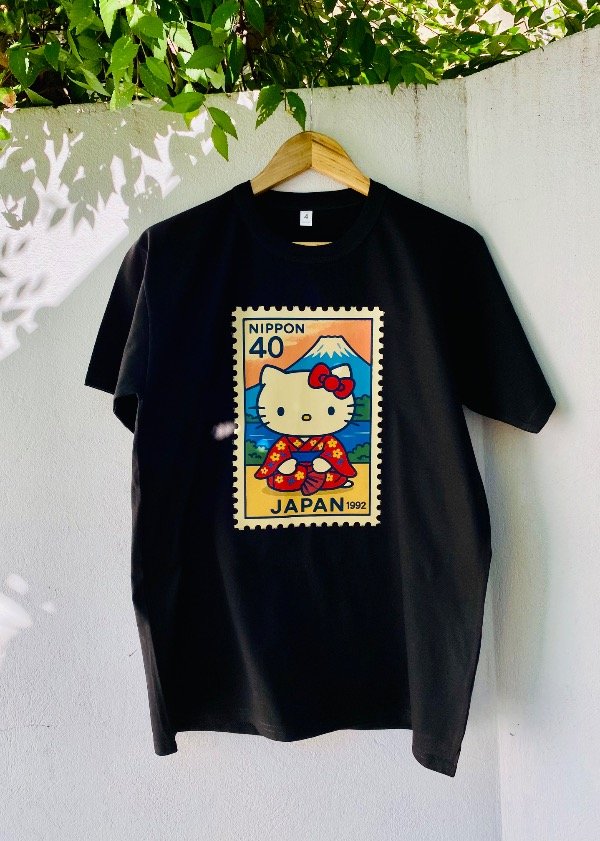 Producto - REMERA KITTY JAPÓN