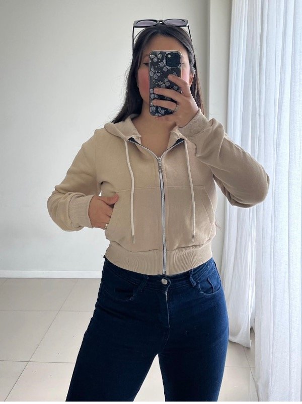 Producto - Campera crop frizadas