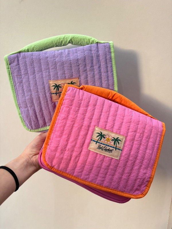 Producto - Portacosmetico Palm con percha