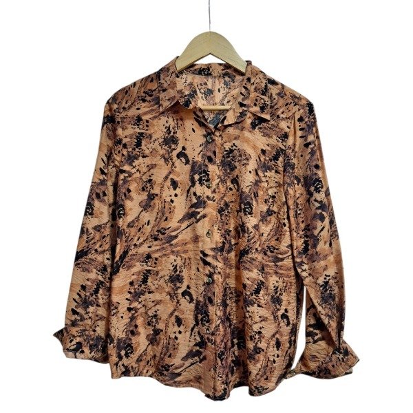 Producto - Camisa Saten Tierra. Talle 46/48(5-6) - 2