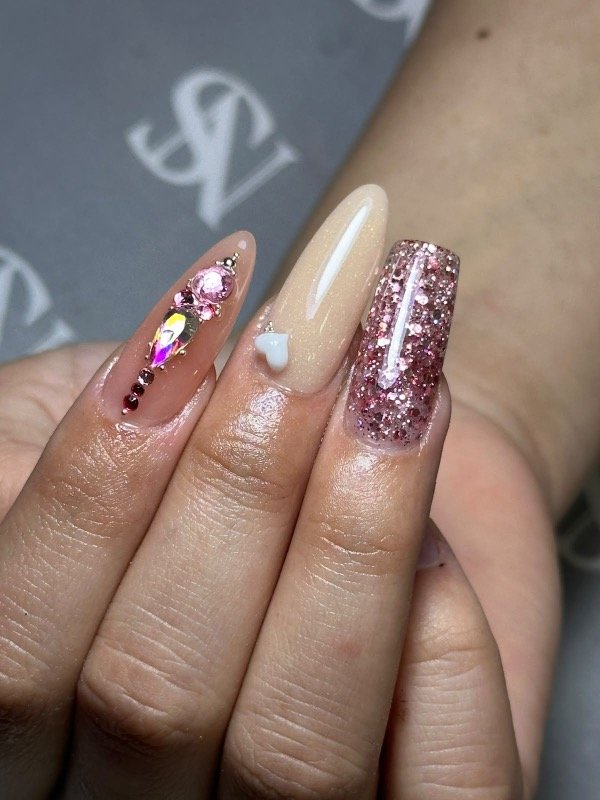 Producto - Curso Profesional - Técnica en uñas esculpidas - 6