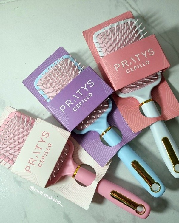 Producto - Cepillo de pelo + espejo PRATYS