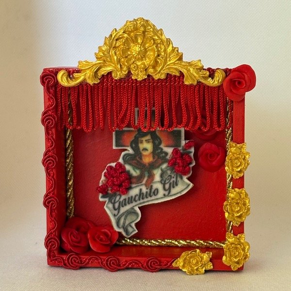 Producto - Gauchito relieve dorado