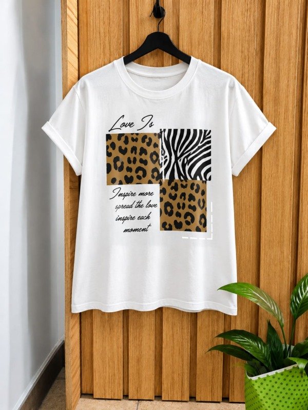 Producto - Remera manga rebatible estampa Love is - 2