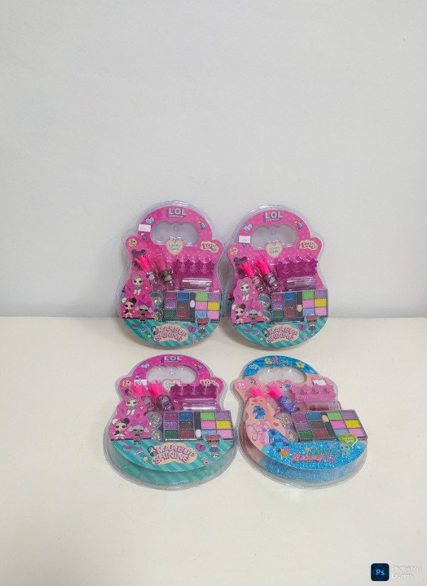 Producto - Set belleza con maquillaje y glitter
