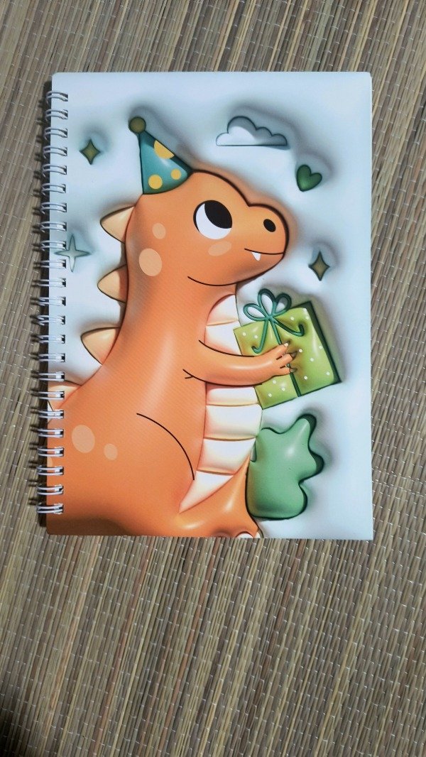 Producto - Cuaderno anillado dino