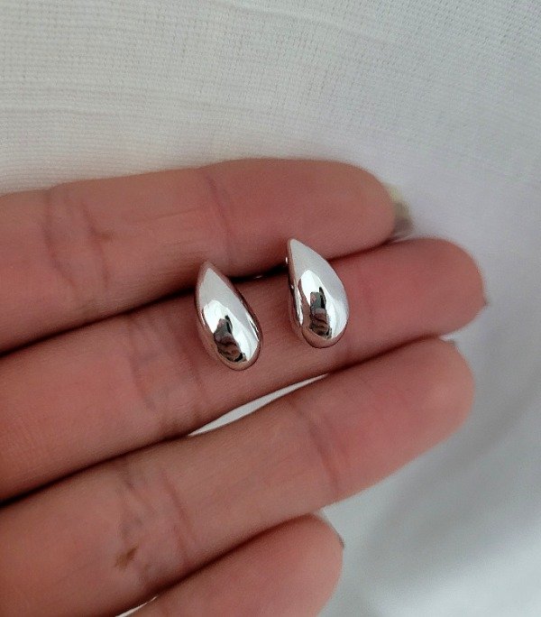 Producto - Aros gotas medianas Bijou