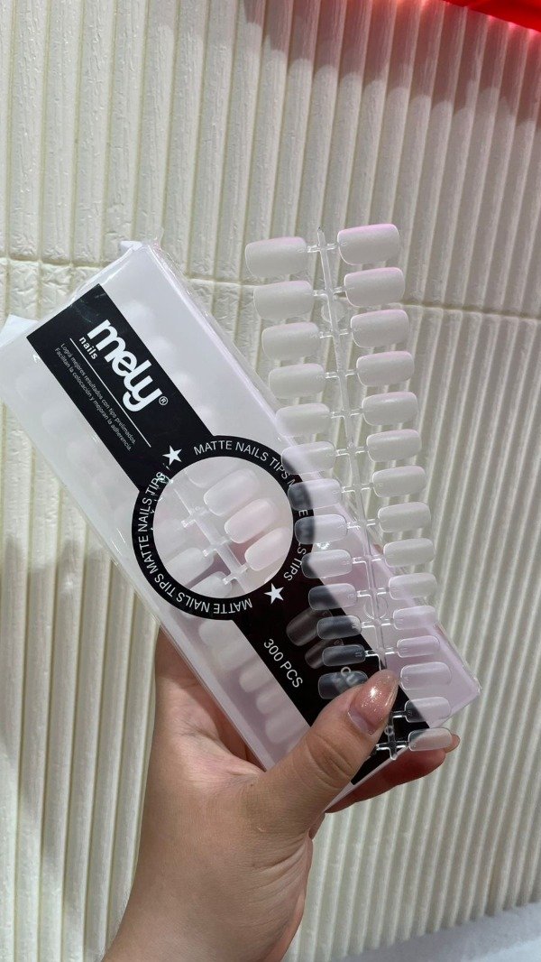 Producto - Tips Mely cuadrados corto