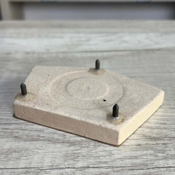 Producto - Soporte para piezas pentagonal 3 puntas