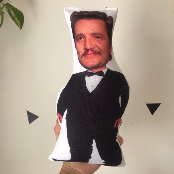 Producto - Muñeco Pedro Pascal - 0