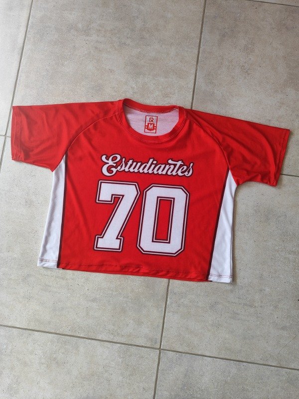 Producto - Remera crop modal - Estudiantes