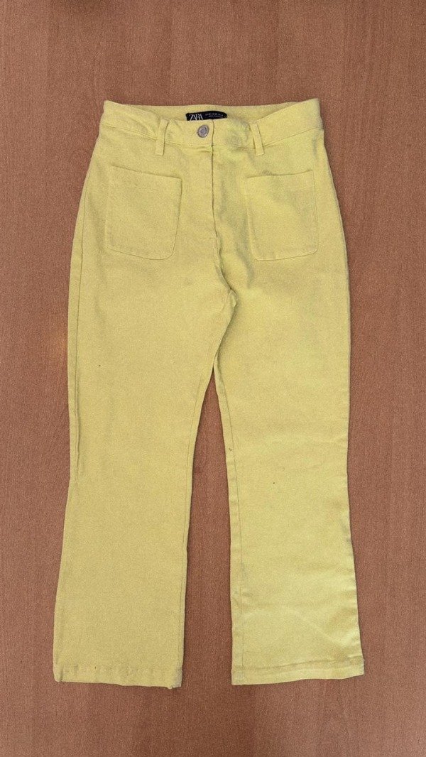 Producto - Pantalón Zara Yellow