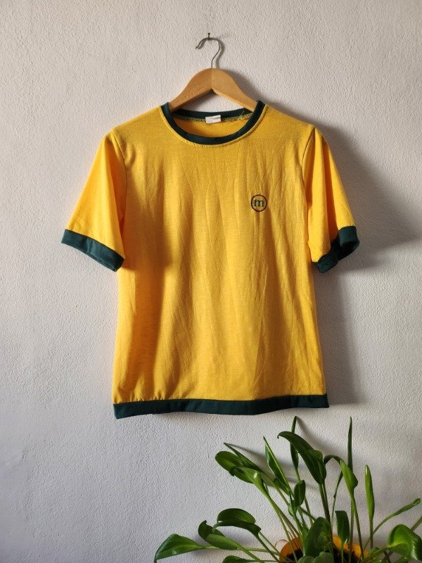 Producto - remera Monday