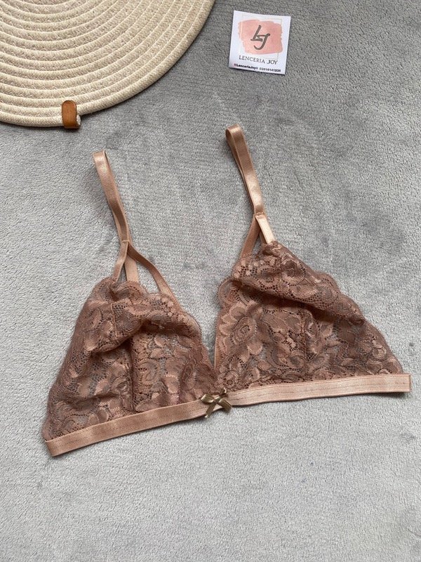 Producto - Bralet de encaje beige