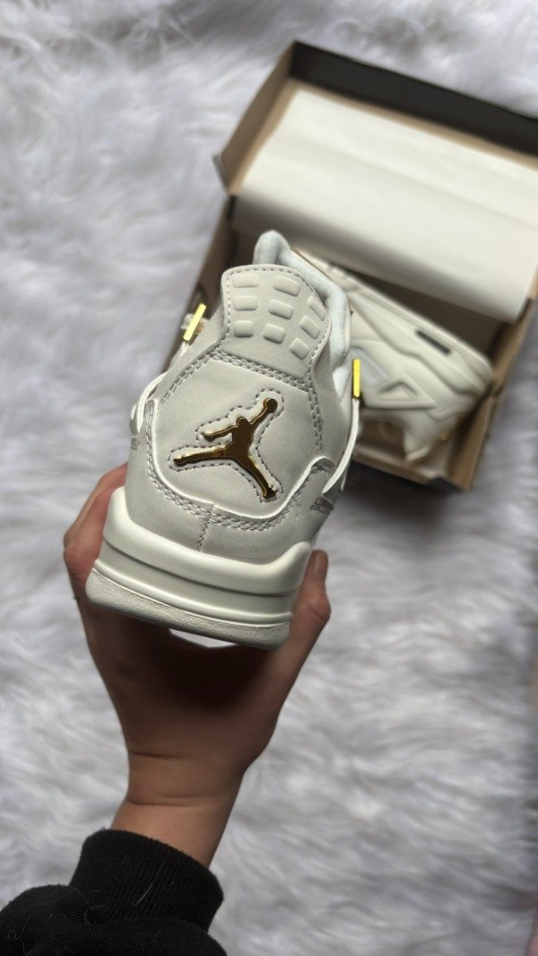 Producto - JORDAN RETRO 4 METALLIC GOLD - 2
