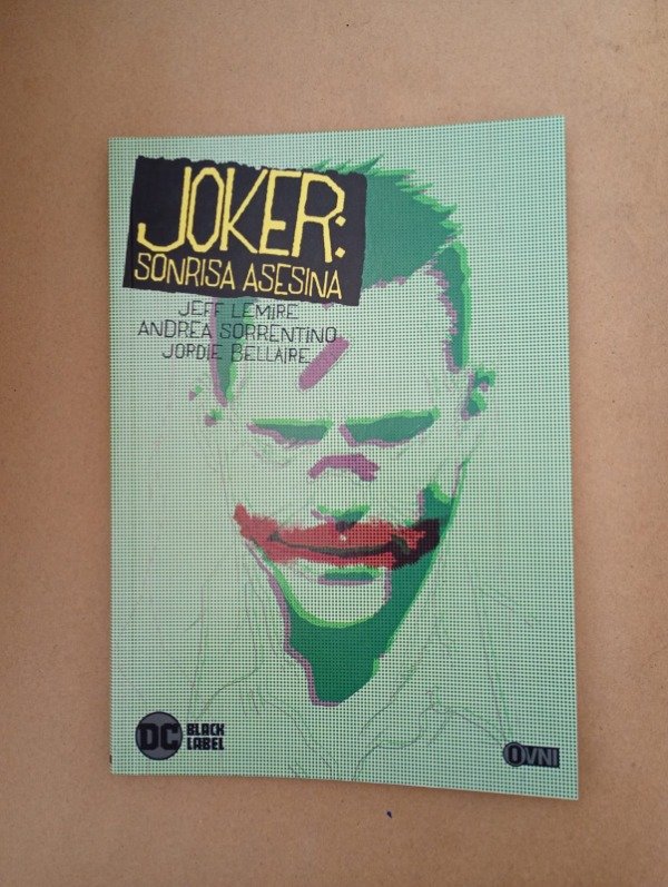 Producto - Joker sonrisa asesina - Lemire Sorrentino - DC Black Label Ovni 2020