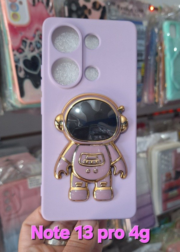 Producto - Funda silicona con felpa en su interior y popsocket astronauta