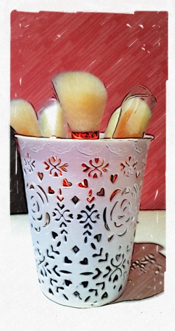 Producto - BROCHA BISELADA CONTORNO ROSA