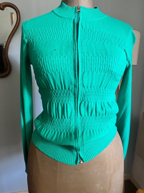 Producto - Camperita verde de lana