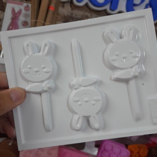 Producto - Molde chupetin conejos gordito