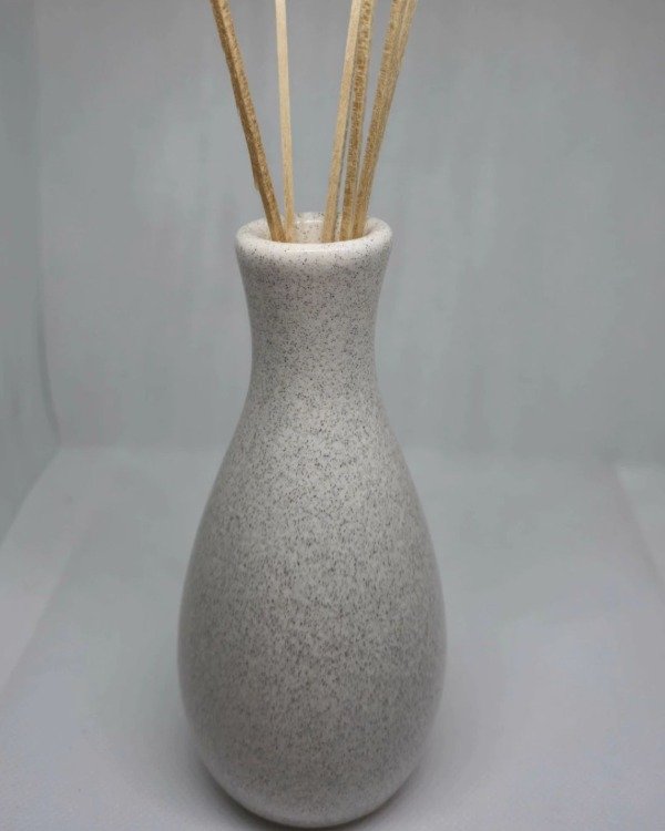 Producto - BOTELLA PORTA DIFUSOR CERAMICA