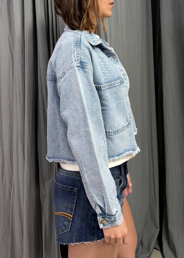 Producto - Campera Crop Emma (Celeste) - 1