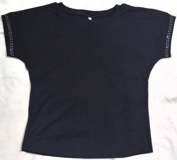 Producto - Remera manguita stras (Negro)