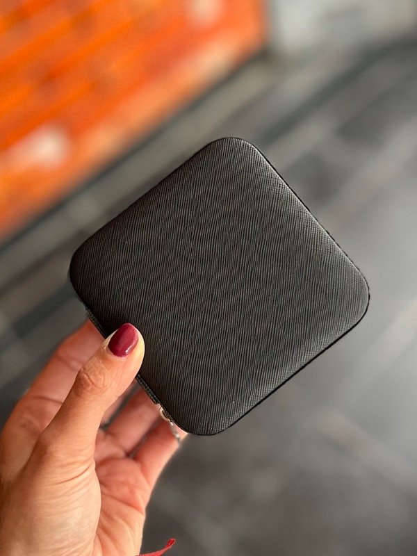 Producto - Alhajero liso negro