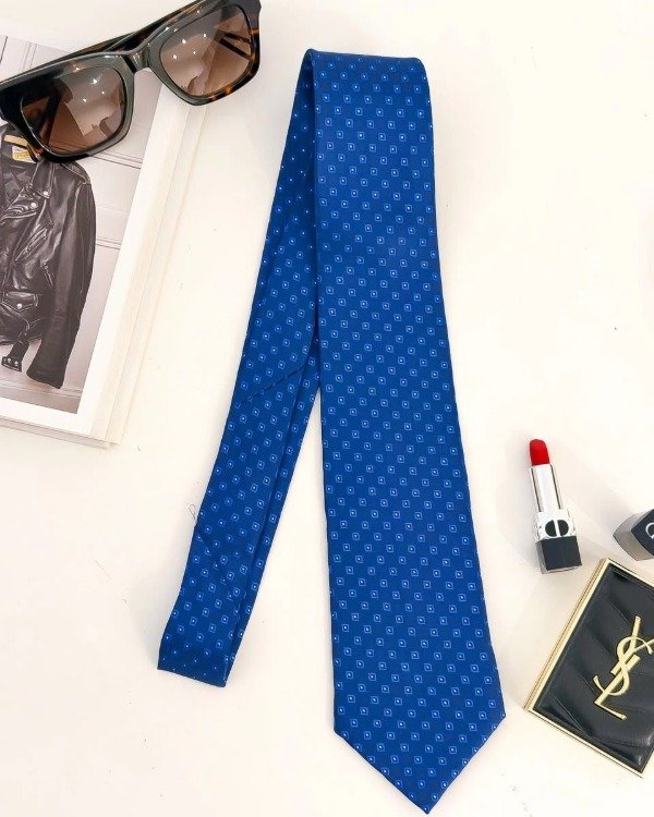 Producto - Corbata Izan