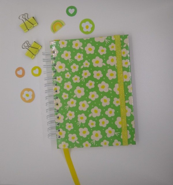Producto - Cuaderno Rayado "MARGARITAS"