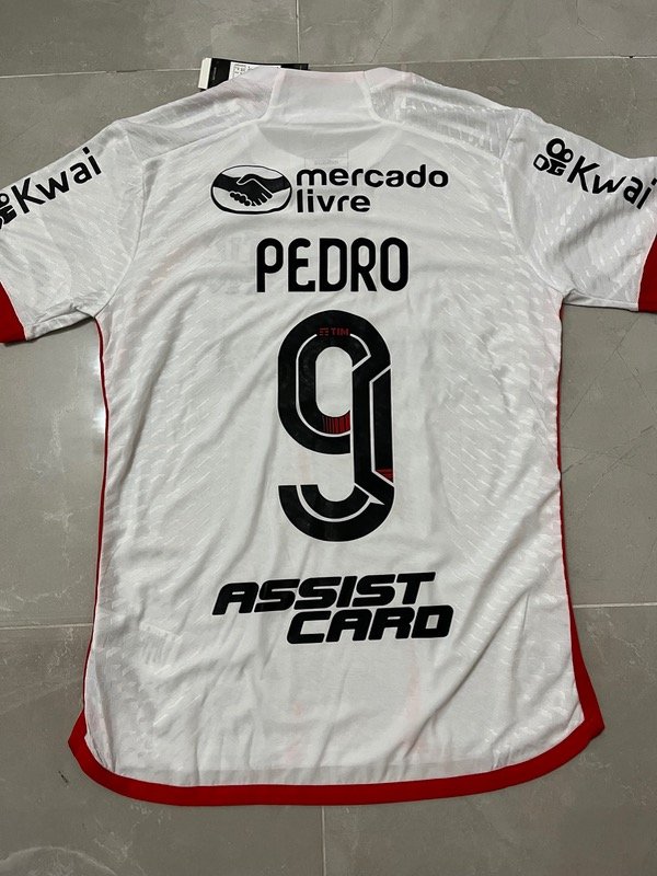 Producto - Flamengo visitante 24/25 Versión jugador 9 Pedro con sponsors