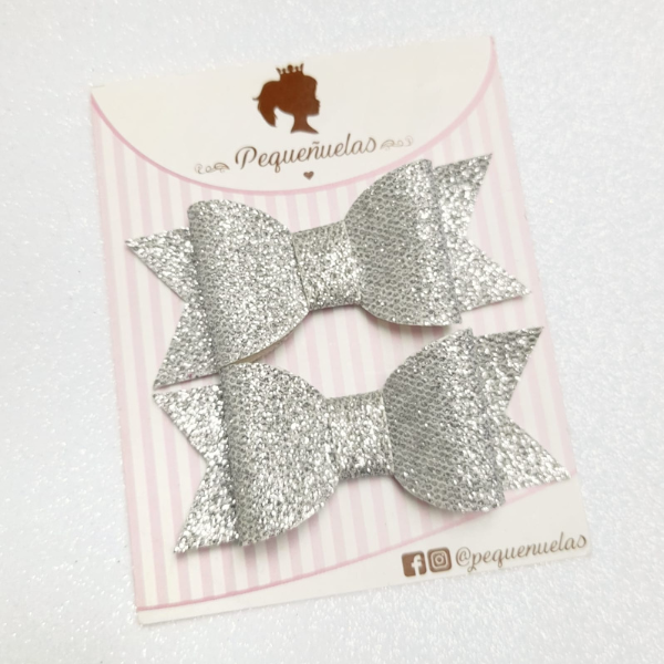 Producto - Mini Moños Sofia Plateado Glitter