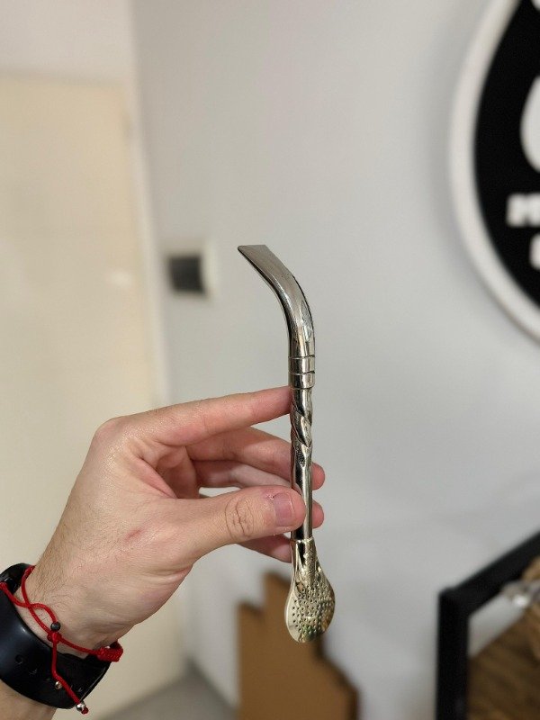 Producto - BOMBILLON PICO DE LORO CINCELADO