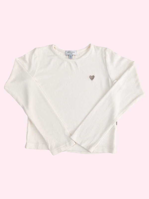 Producto - Remera manga larga morley crudo con corazon Kosiuko 6/7 años