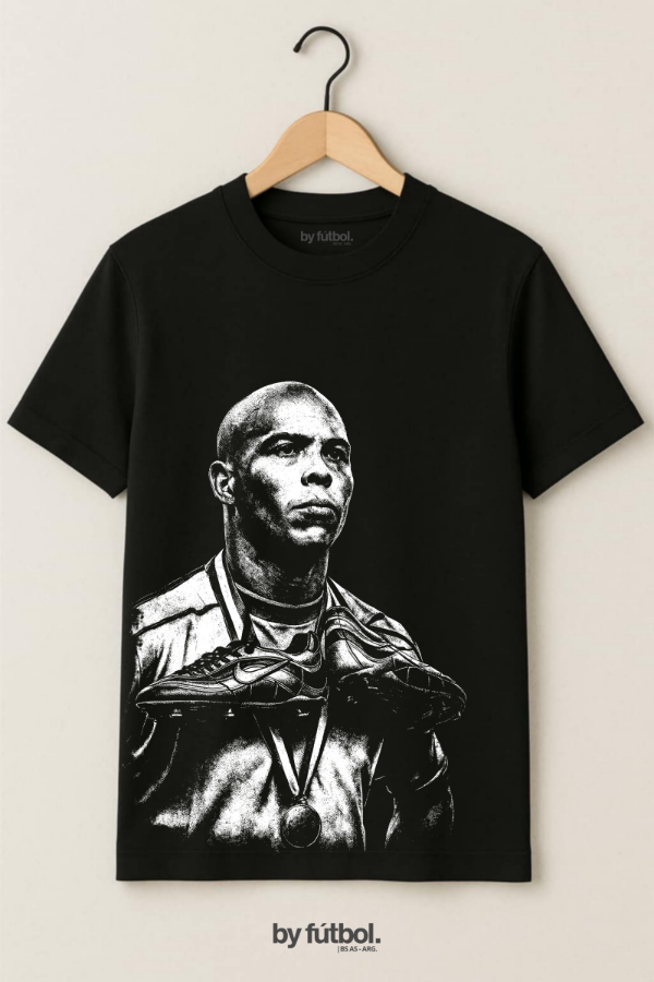 Producto - RONALDO NAZARIO 2002