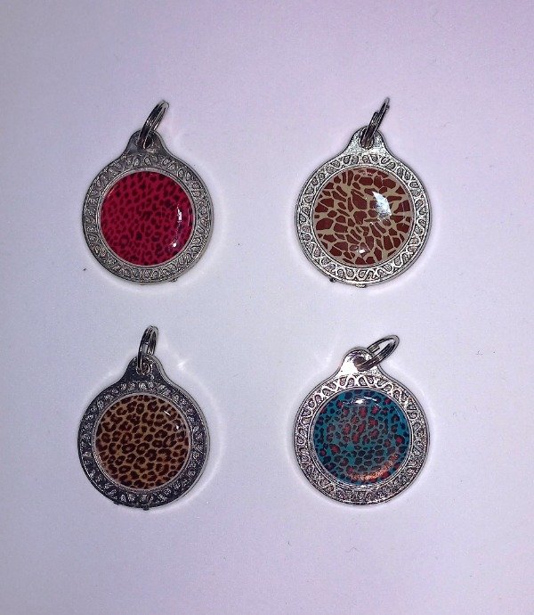 Producto - Medalla autocompletable redonda con borde