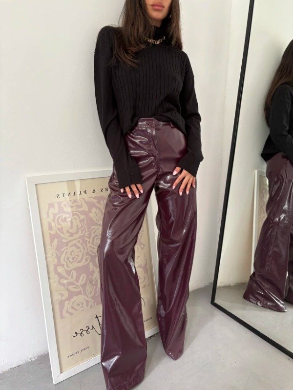 Producto - Pantalón burdeos