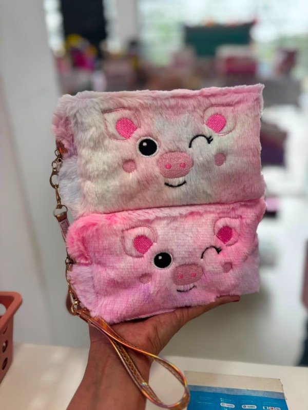 Producto - Cartuchera/portacosmetico peluche pig